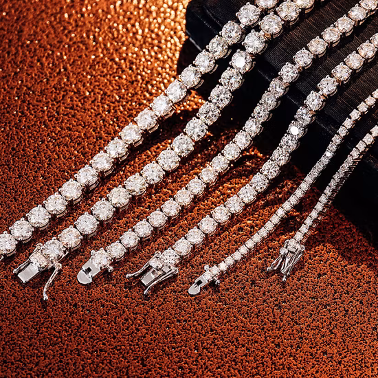 Drop Necklace with Chain and Charm Heart-to-Heart for Women